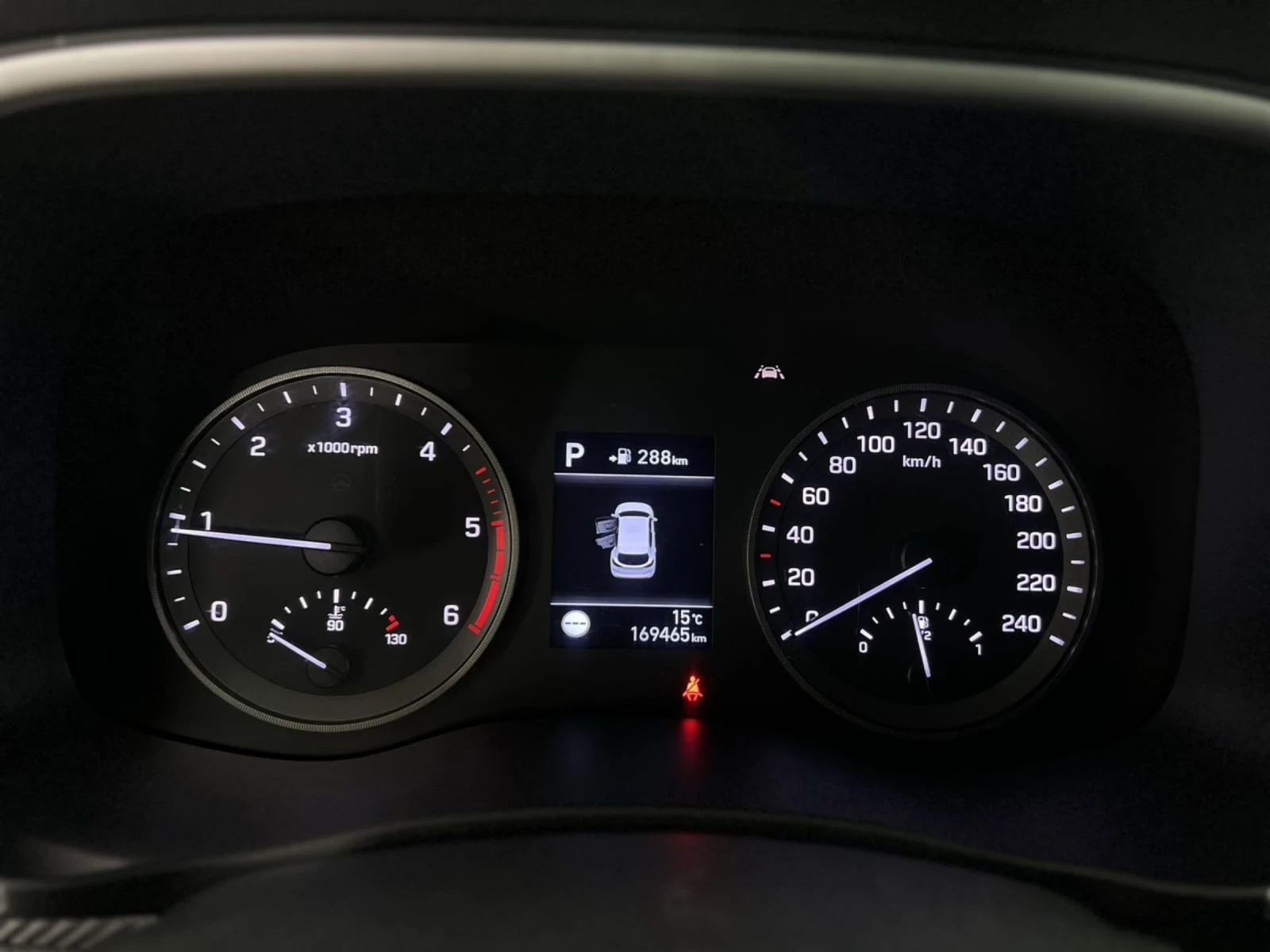 Hyundai Tucson * 1.6CRDI* Face* Auto* Camera, снимка 14 - Автомобили и джипове - 54599142