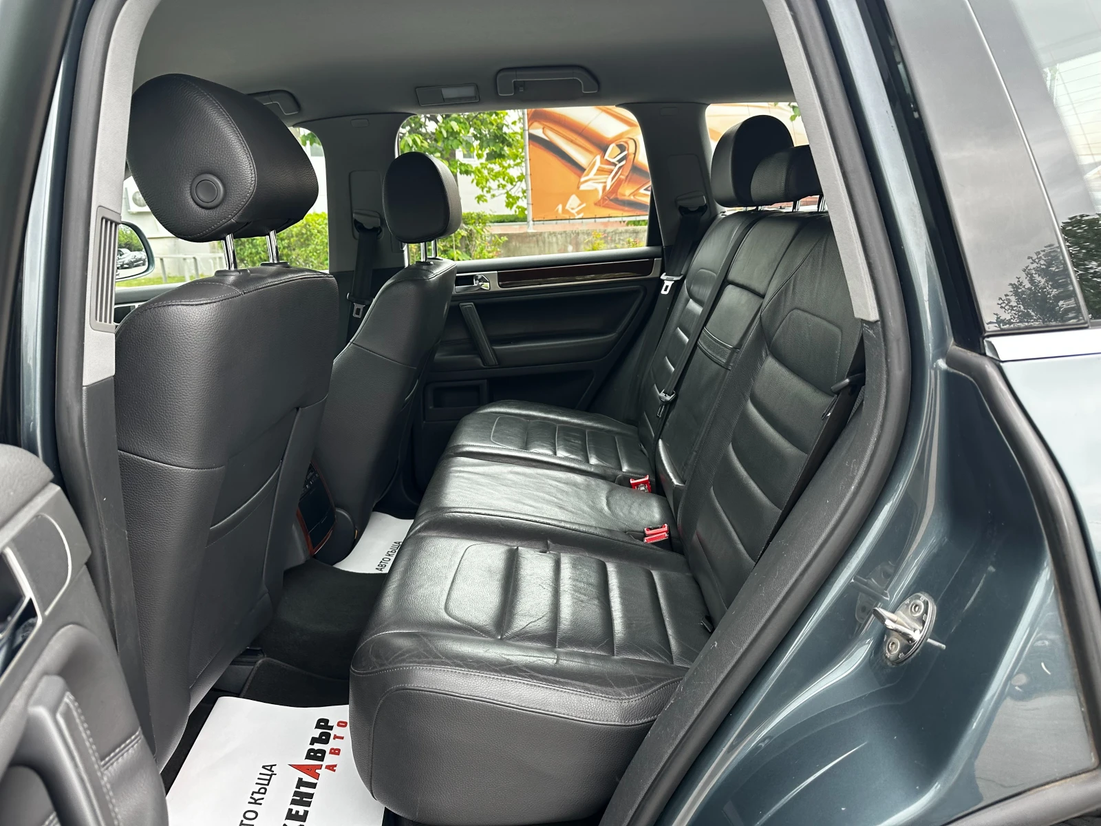 VW Touareg 3.0d 239 к.с./ГАРАНЦИЯ ОТ КЕНТАВЪР, снимка 10 - Автомобили и джипове - 54607842