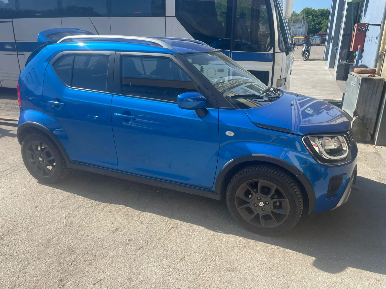 Suzuki Ignis, снимка 2 - Автомобили и джипове - 54953473