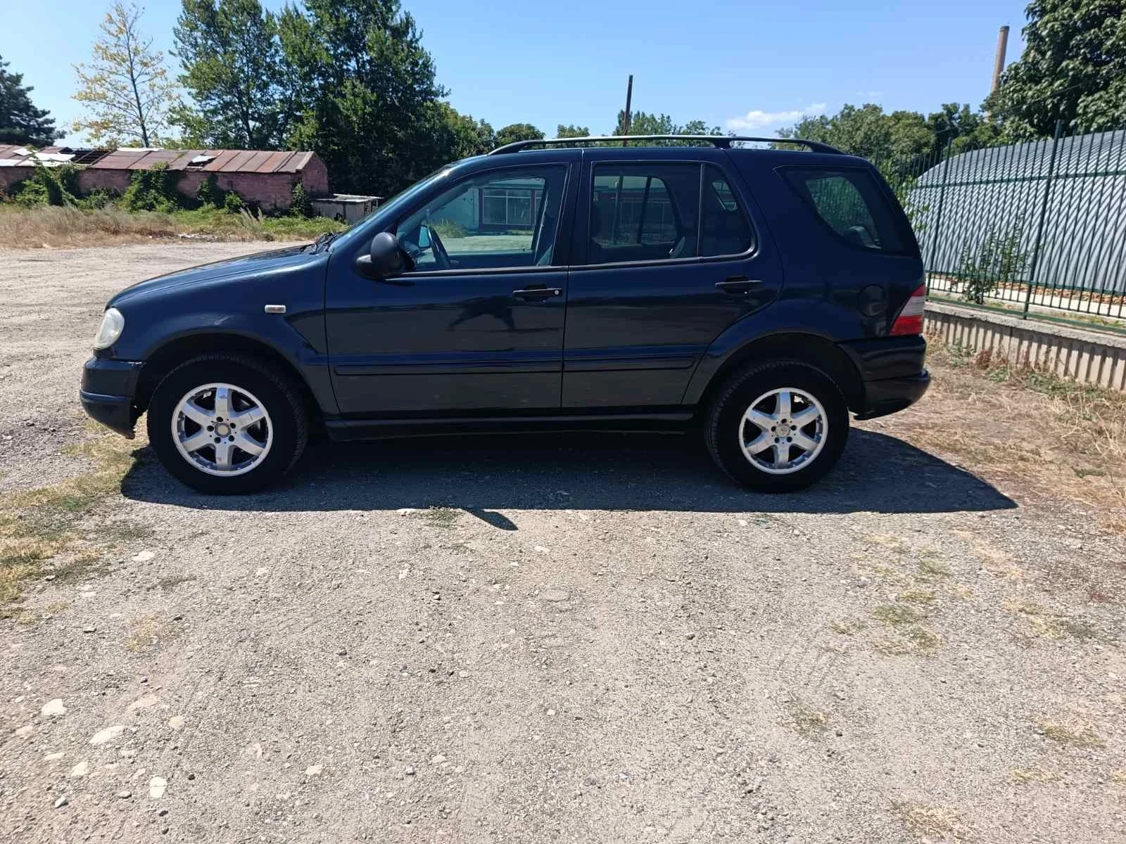 Mercedes-Benz ML 320, снимка 8 - Автомобили и джипове - 55478146