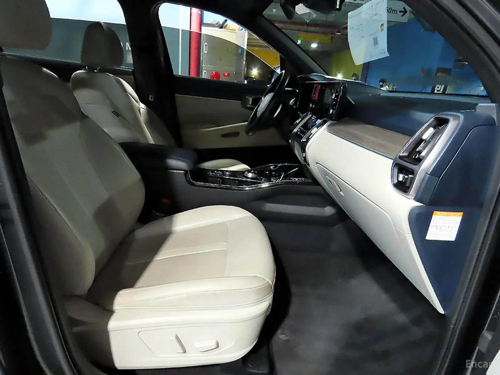 Kia Sorento 1.6 Hybrid\4x4, снимка 8 - Автомобили и джипове - 55584746