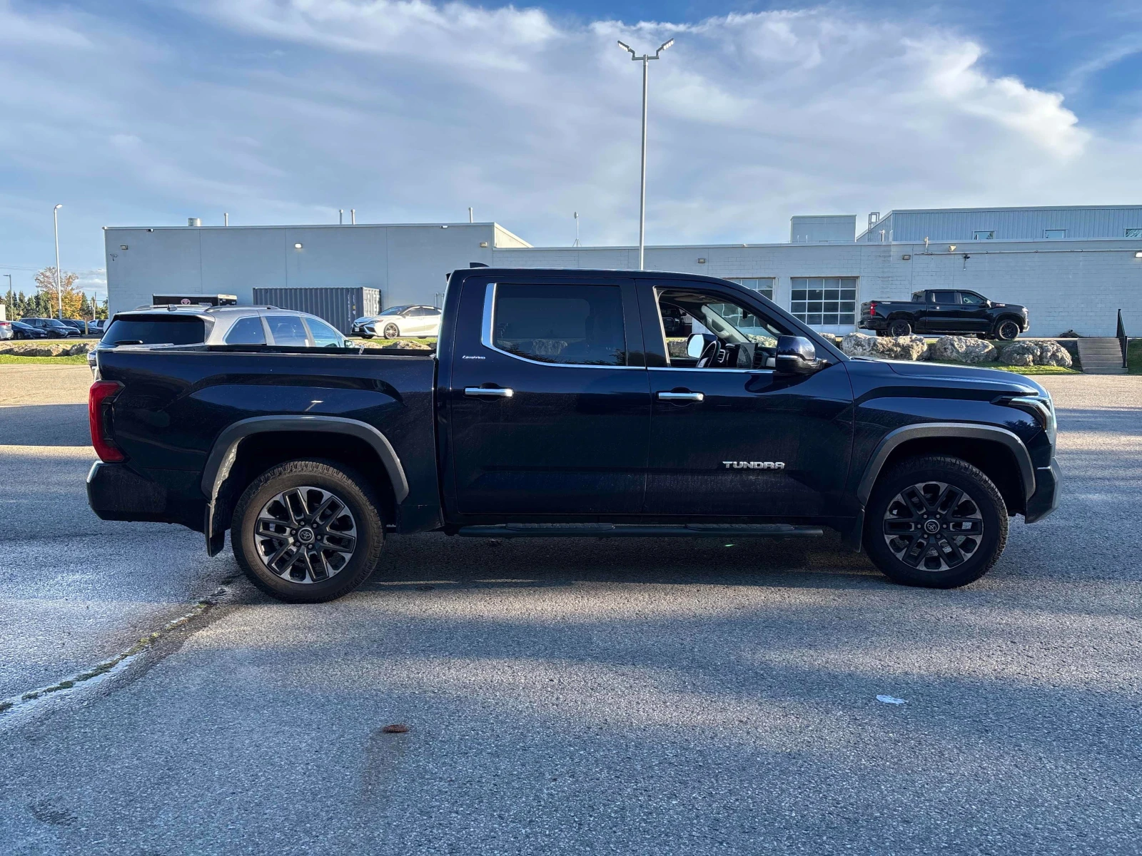 Toyota Tundra LIMITED * SPECIAL* AWD FULL EXTRAS | Mobile.bg � ����������� 5