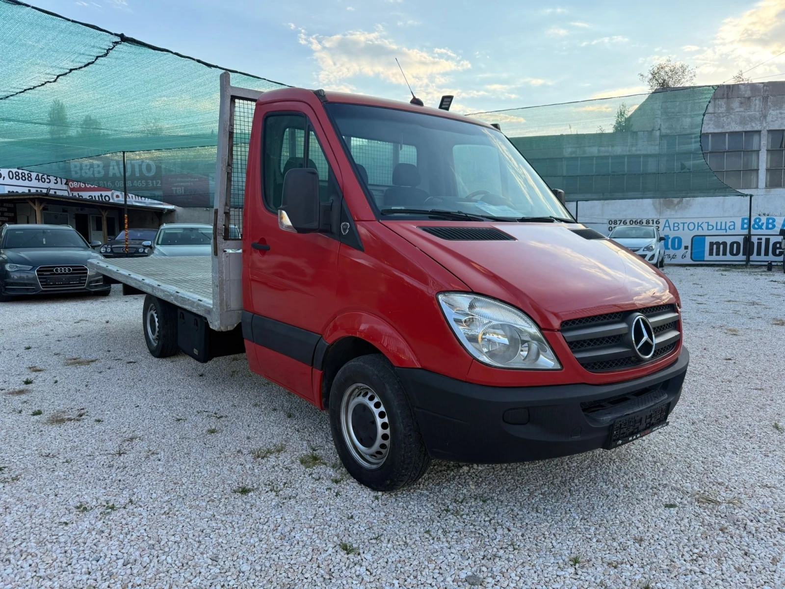 Mercedes-Benz Sprinter 2.2 Дизел, Климатроник, размер кош 4.50/2.20 м., снимка 2 - Бусове и автобуси - 55052606