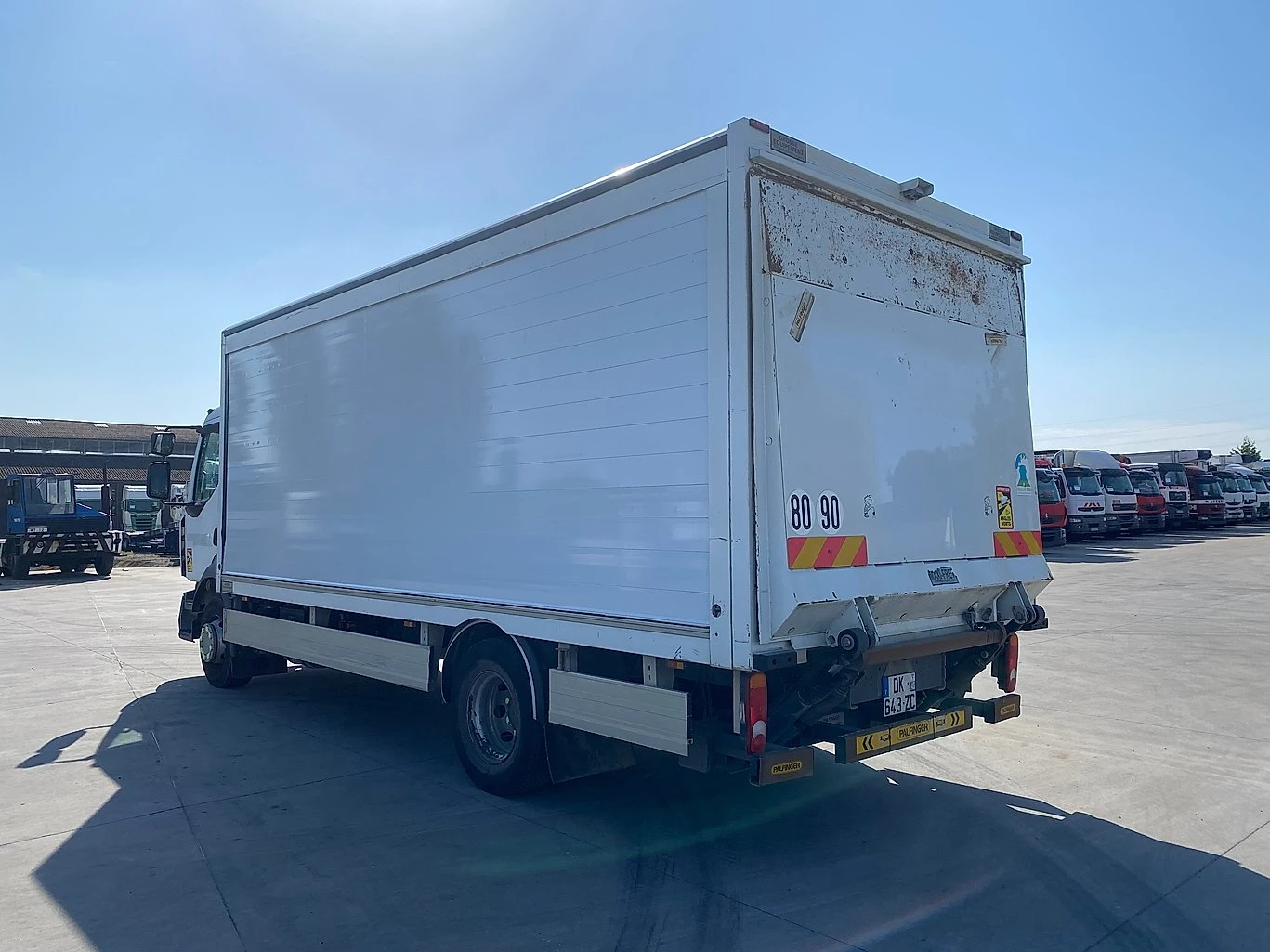 Renault D 240 - изображение 8