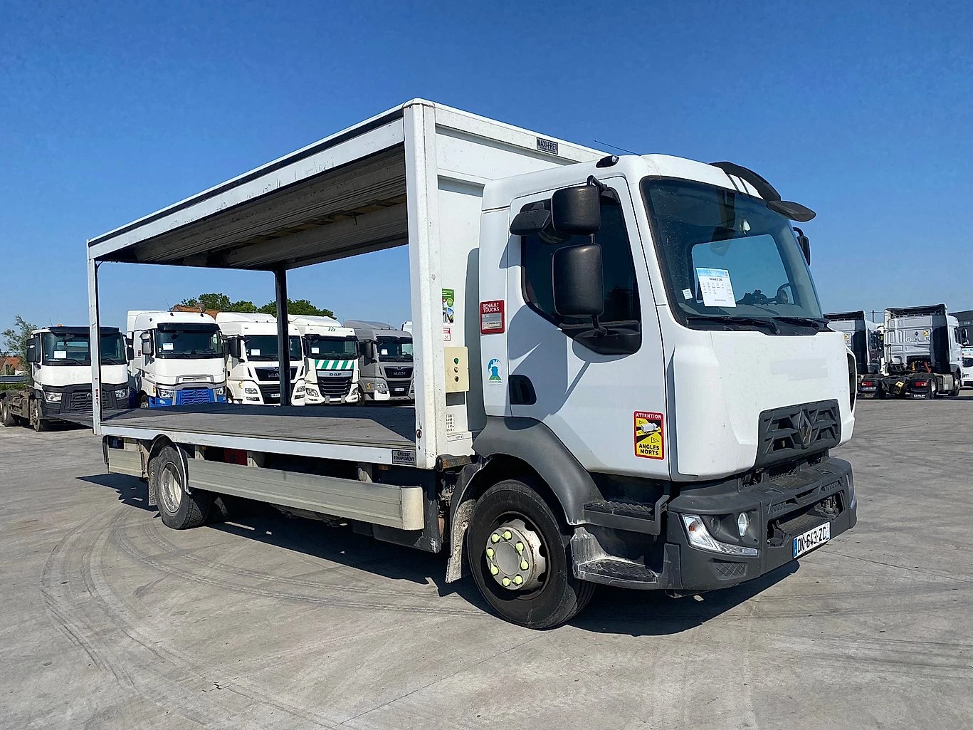 Renault D 240 - изображение 7