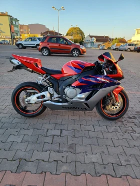 Honda Cbr 1000rr, снимка 1