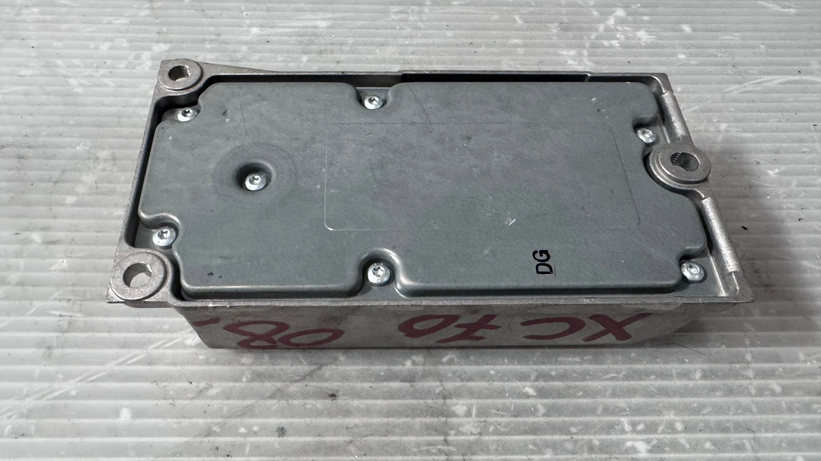 Airbag  /  /  a Volvo XC70 - 0285001655 / P30667469 | Mobile.bg   2