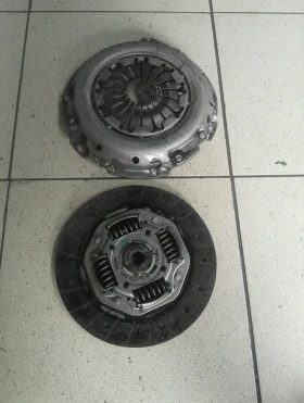 съединител Форд Фокус 1.6Б 00Г.