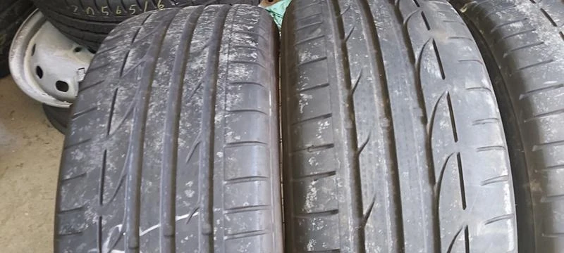 Гуми Летни 255/40R18, снимка 2 - Гуми и джанти - 33540088