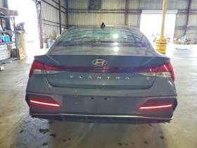 Hyundai Elantra, снимка 4