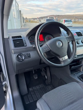 VW Touran 2.0TDi7места 8кл Navi, снимка 15