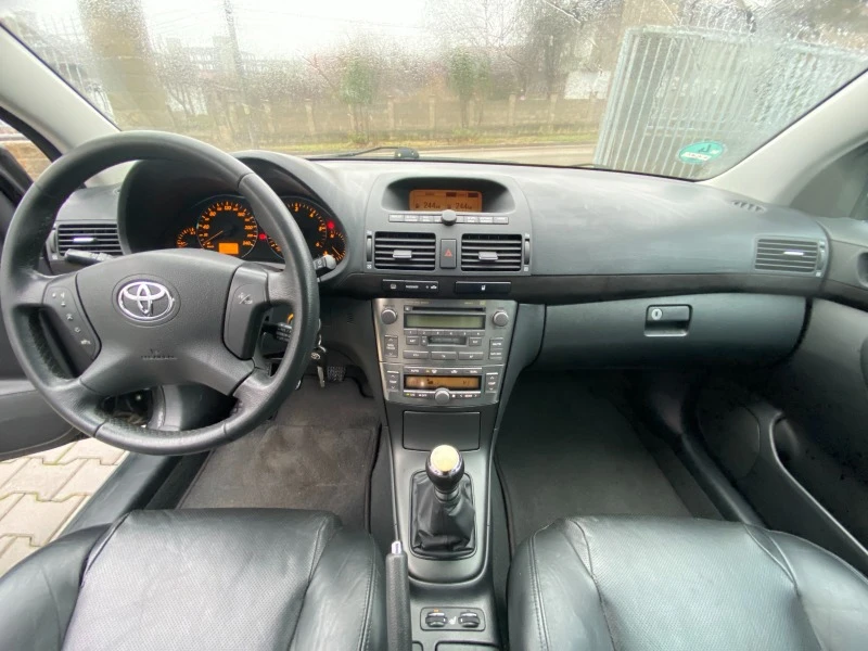 Toyota Avensis 2.2d 177к.с, снимка 14 - Автомобили и джипове - 46274722