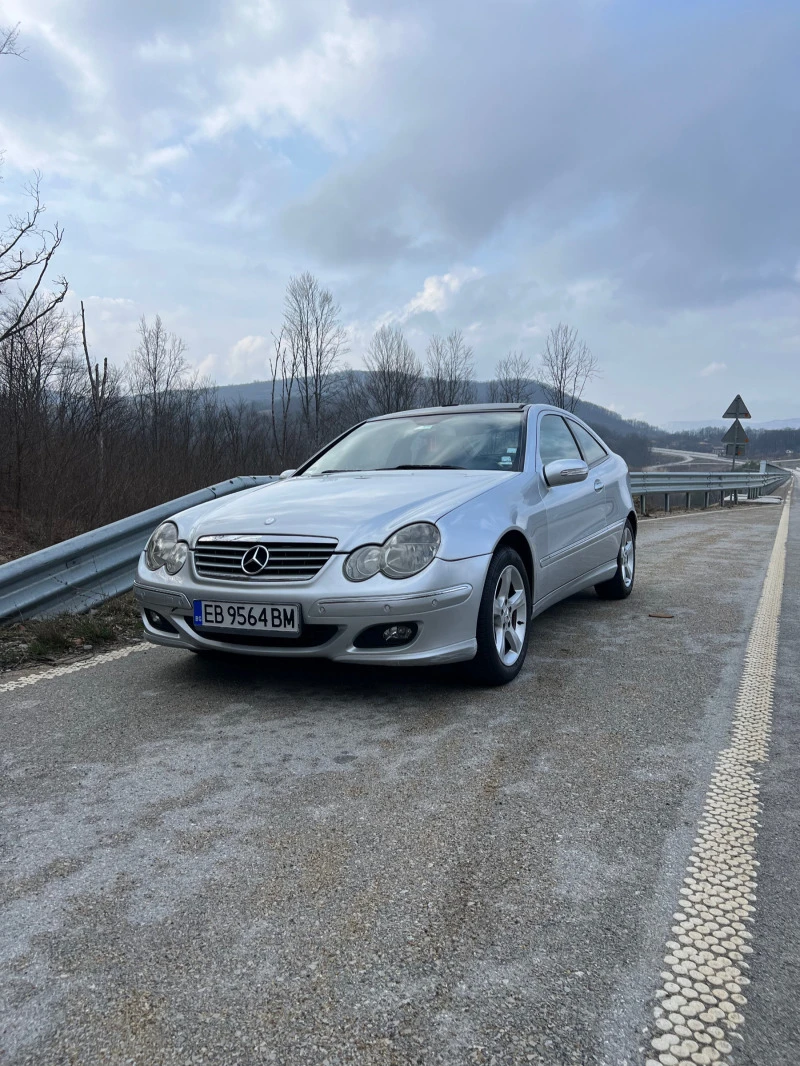 Mercedes-Benz C 200 FACELIFT, снимка 1 - Автомобили и джипове - 47304604