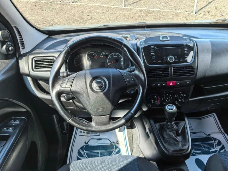 Opel Combo 1.6CDTI, снимка 14 - Автомобили и джипове - 46804834