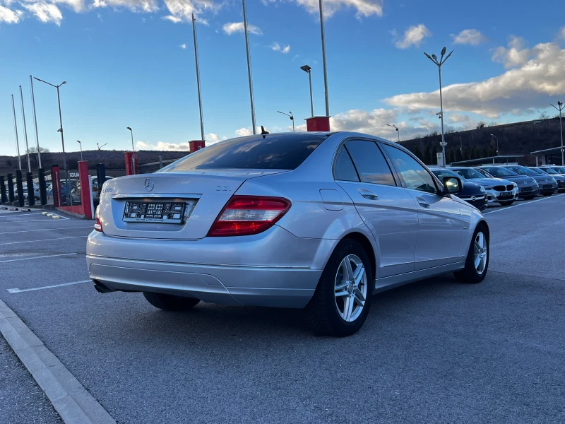 Mercedes-Benz C 200 CDi Full Led Navi Carplay 179000km , снимка 4 - Автомобили и джипове - 48084122