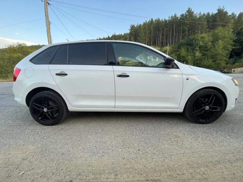 Skoda Rapid 1.6 tdi, снимка 6 - Автомобили и джипове - 48092131