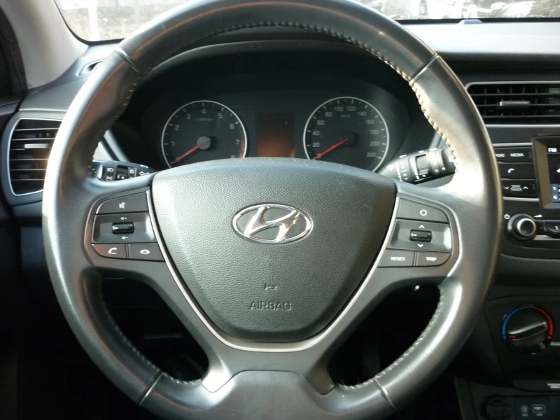 Hyundai I20 1.2i 85 к.с, снимка 14 - Автомобили и джипове - 48866981