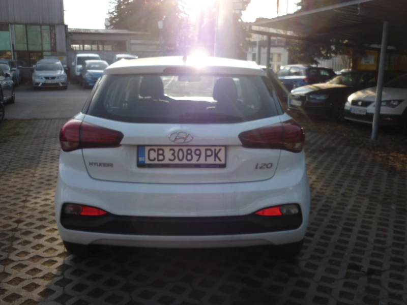 Hyundai I20 1.2i 85 к.с, снимка 6 - Автомобили и джипове - 48866981