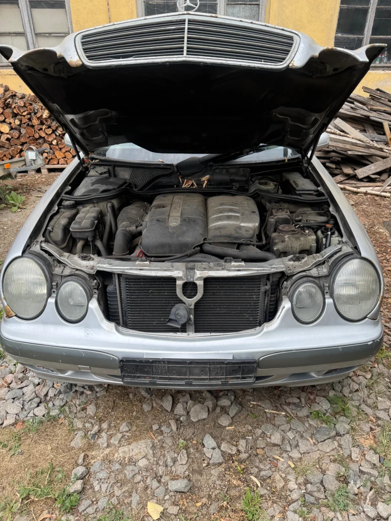 Mercedes-Benz E 270 W210, снимка 2 - Автомобили и джипове - 51568275