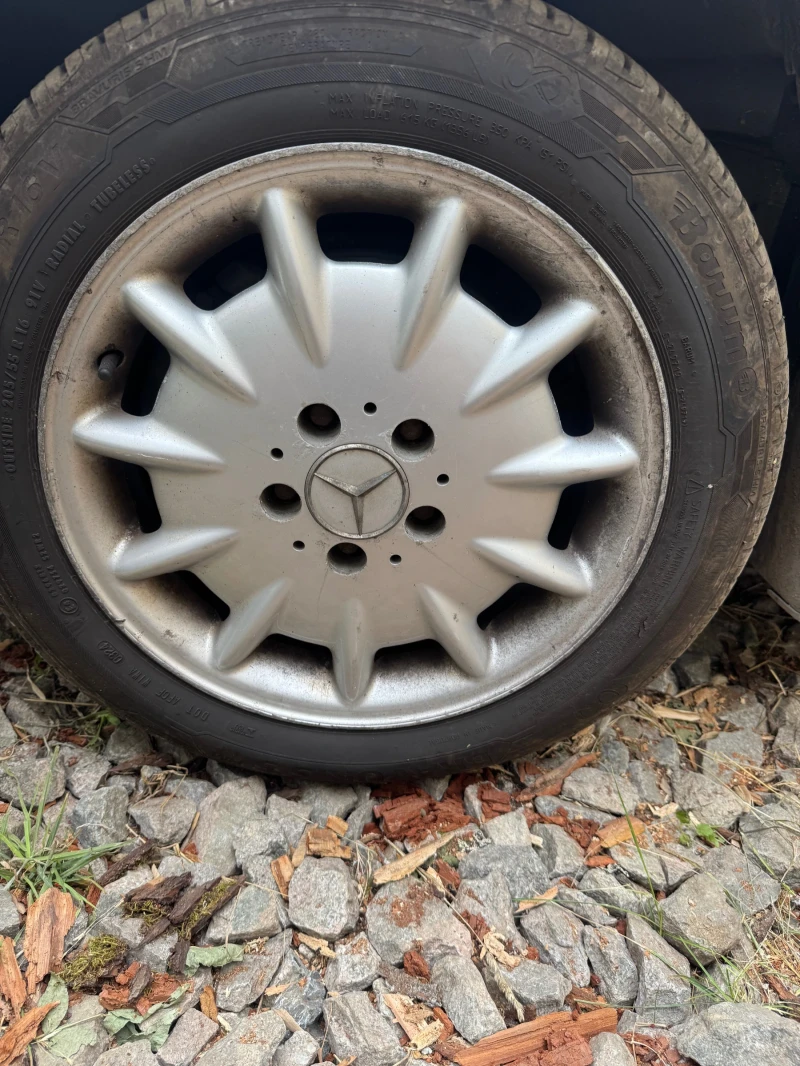 Mercedes-Benz E 270 W210, снимка 11 - Автомобили и джипове - 51568275