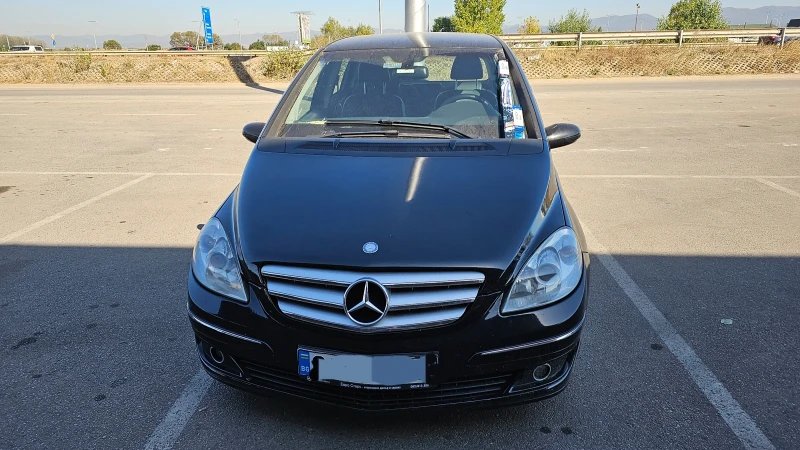 Mercedes-Benz B 180 avangarde, снимка 3 - Автомобили и джипове - 52822648