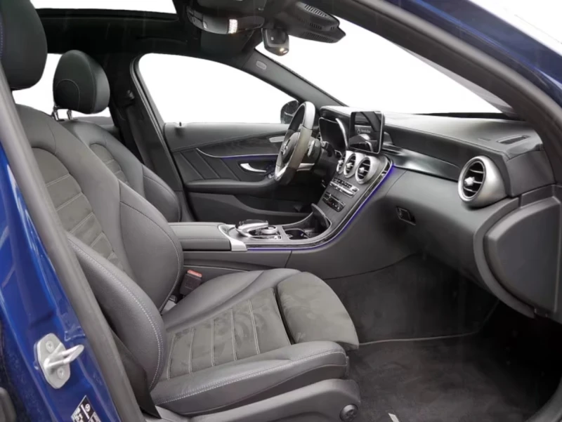 Mercedes-Benz C 300 de* T-Modell* AMG* MultiBeam* Night* Pano, снимка 5 - Автомобили и джипове - 53443988
