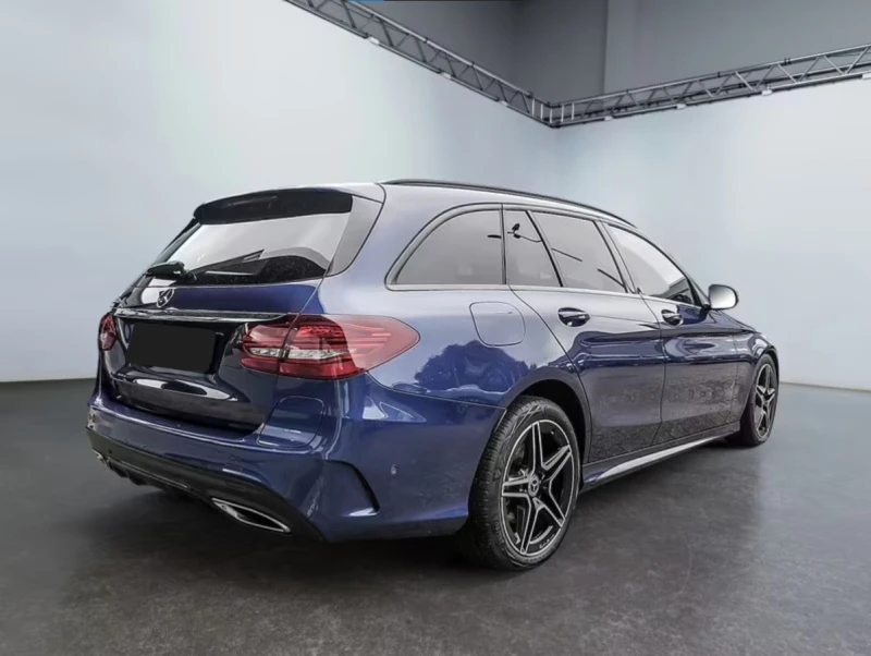 Mercedes-Benz C 300 de* T-Modell* AMG* MultiBeam* Night* Pano, снимка 2 - Автомобили и джипове - 53443988