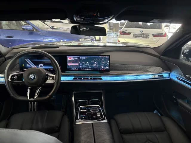 BMW i7 eDRIVE/455HP/M-SPORT-PRO/PANO/MASS/HUD/360/860v - изображение 10