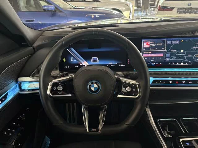 BMW i7 eDRIVE/455HP/M-SPORT-PRO/PANO/MASS/HUD/360/860v - изображение 6