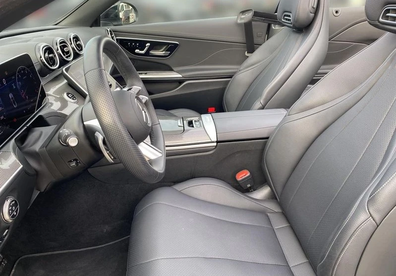 Mercedes-Benz CLE 200 4MATIC AMG-Line Convertible - изображение 5