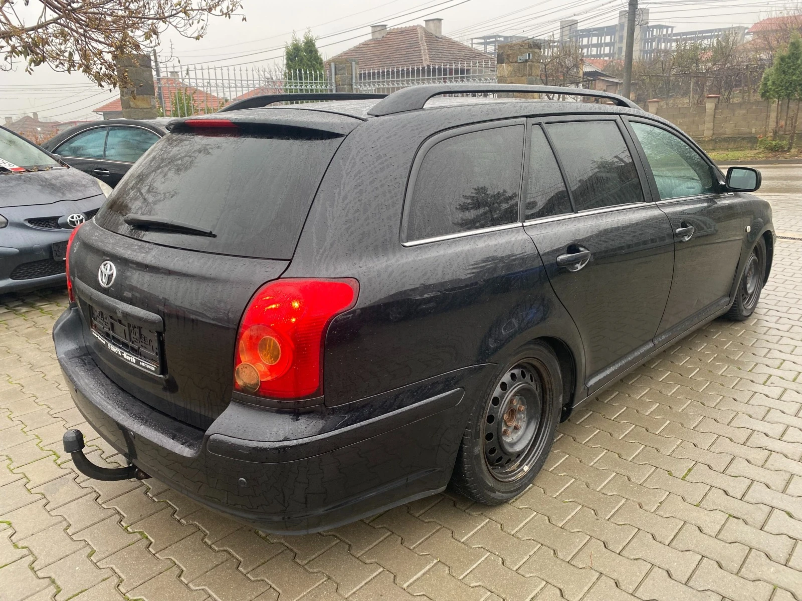 Toyota Avensis 2.2d 177к.с - изображение 5