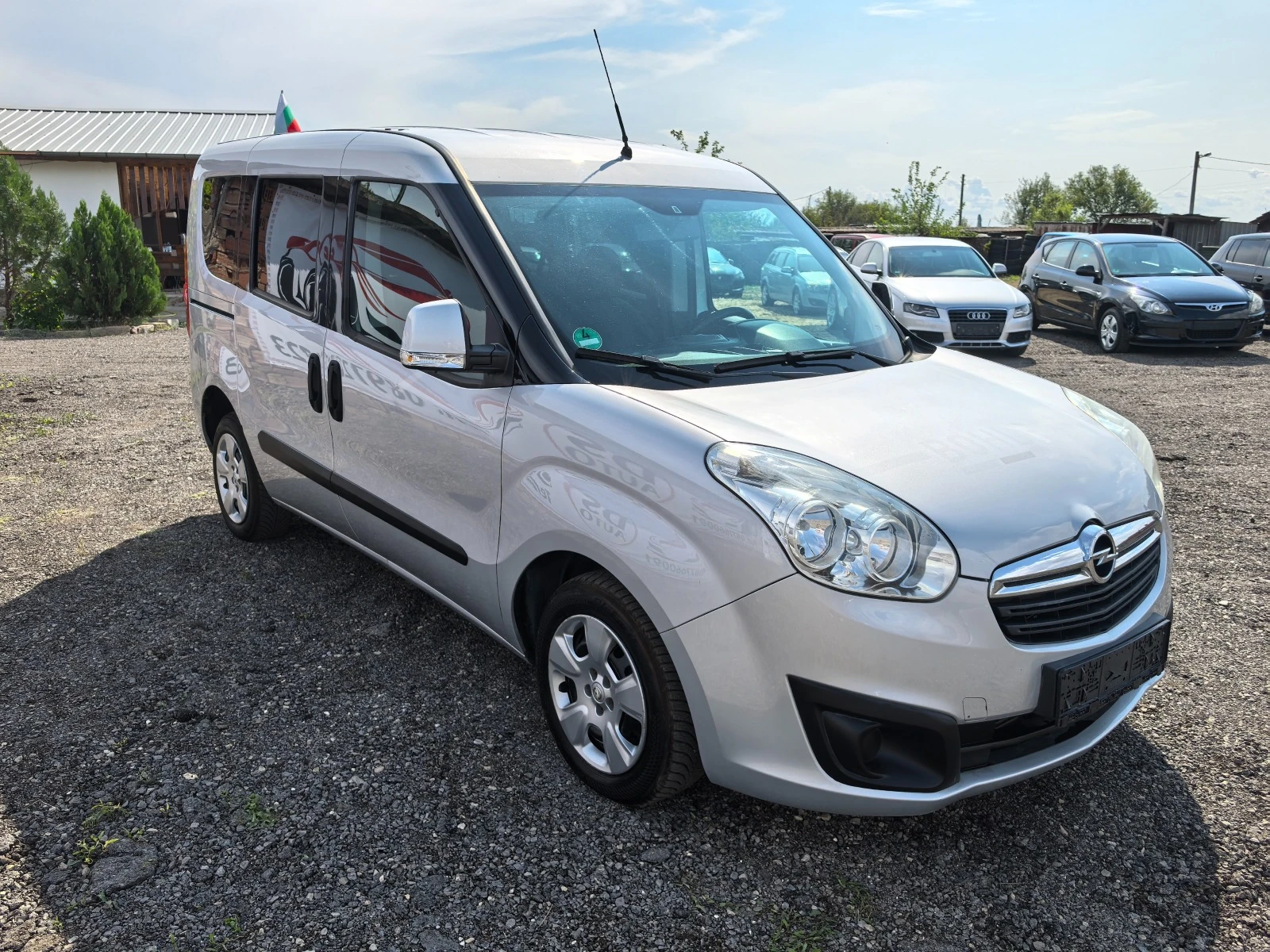 Opel Combo 1.6CDTI - изображение 7