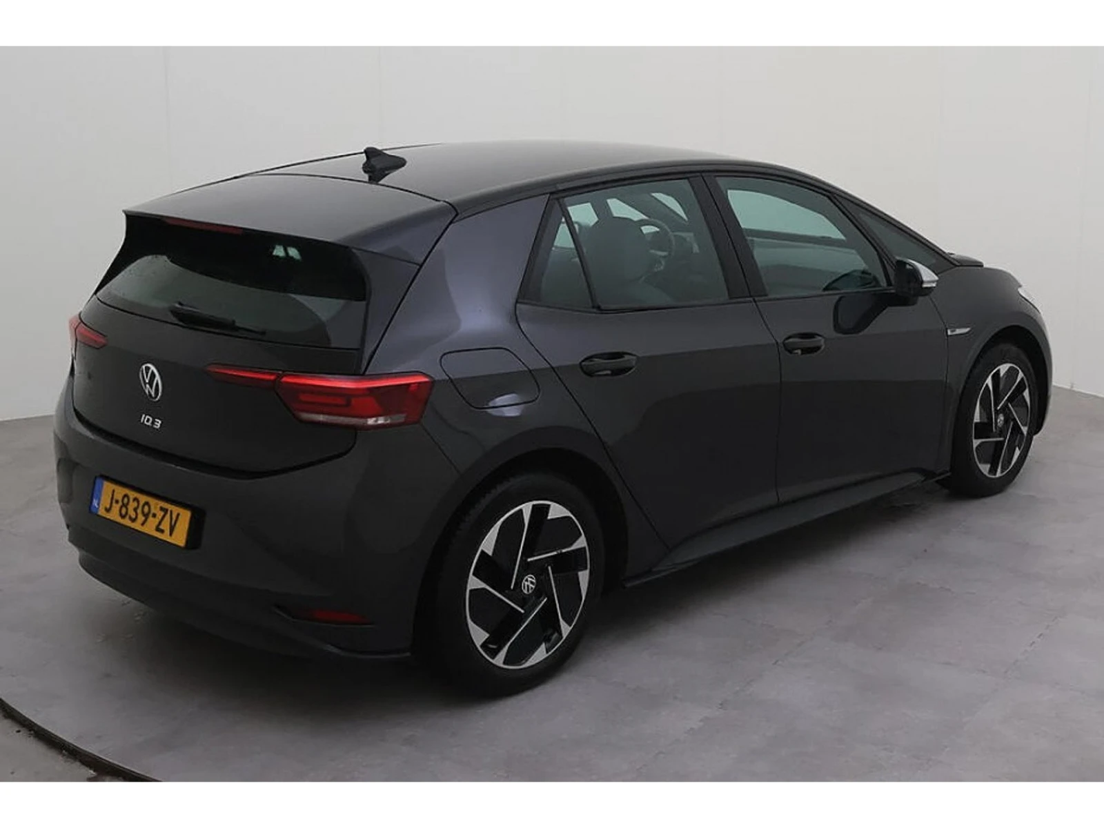 VW ID.3 PERFORMANCE/58KWh /204HP/ LED/NAVI - изображение 4
