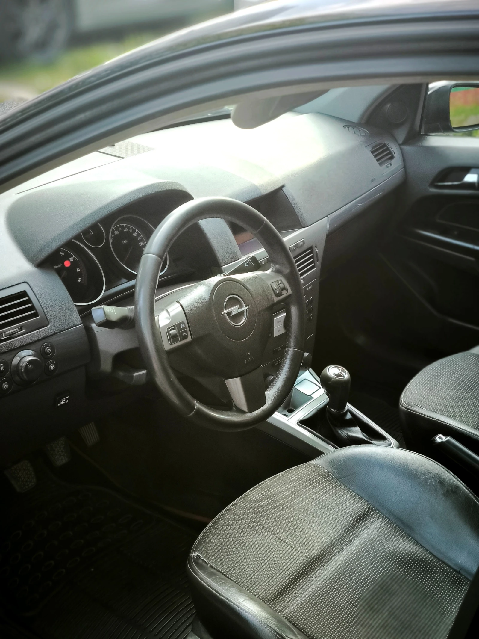 Opel Astra 1.6 Landi/Cosmo - изображение 10