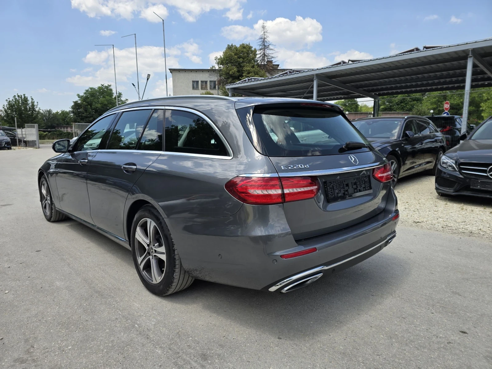 Mercedes-Benz E 220 2.2CDI 194к.с 4MATIC  - изображение 3