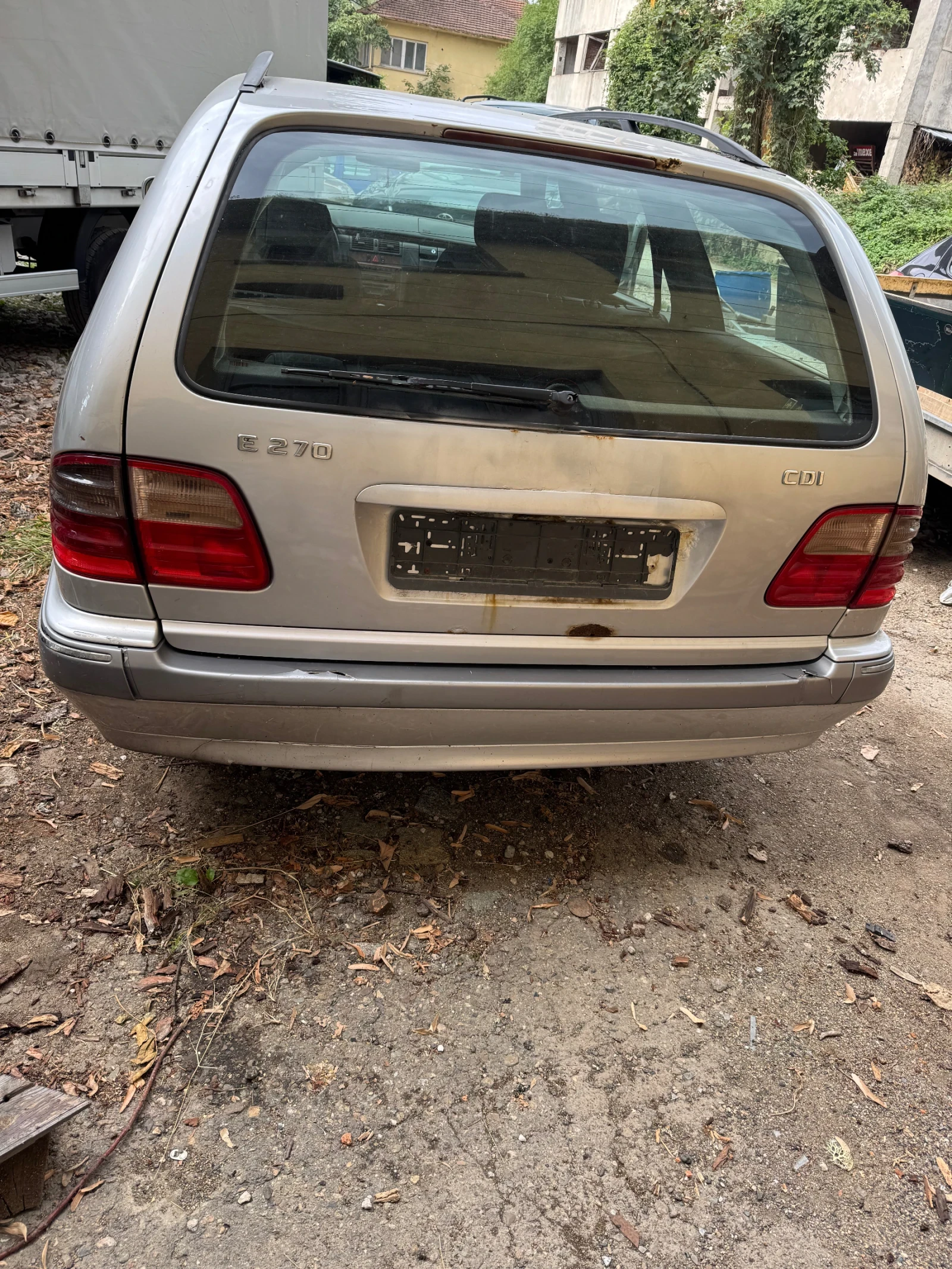 Mercedes-Benz E 270 W210 - изображение 10