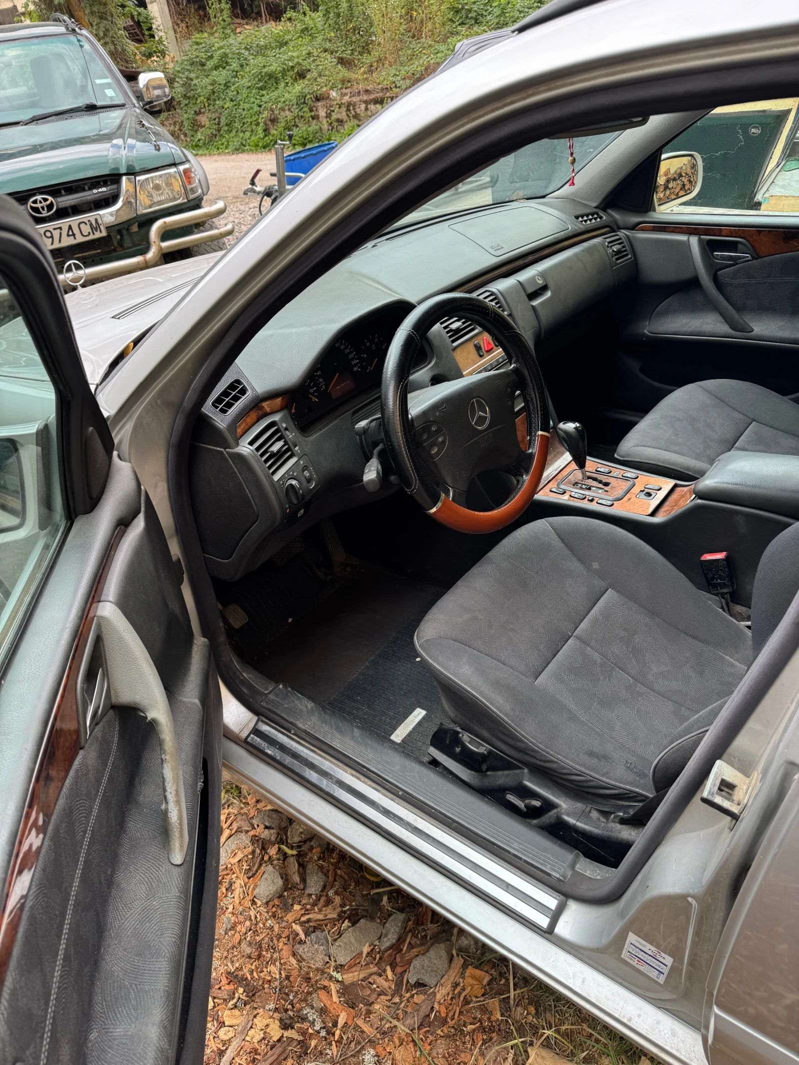 Mercedes-Benz E 270 W210 - изображение 3