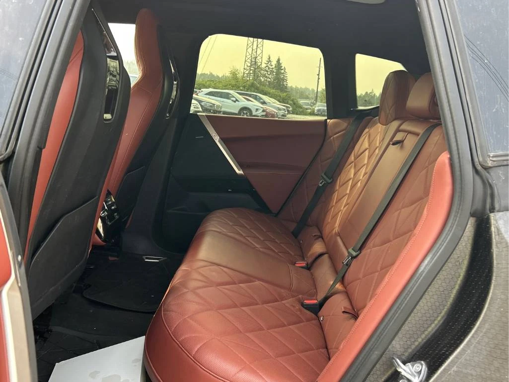BMW iX xDrive40 * CARFAX* ОПЦИЯ ЗА ФИНАНСИРАНЕ*  - изображение 8