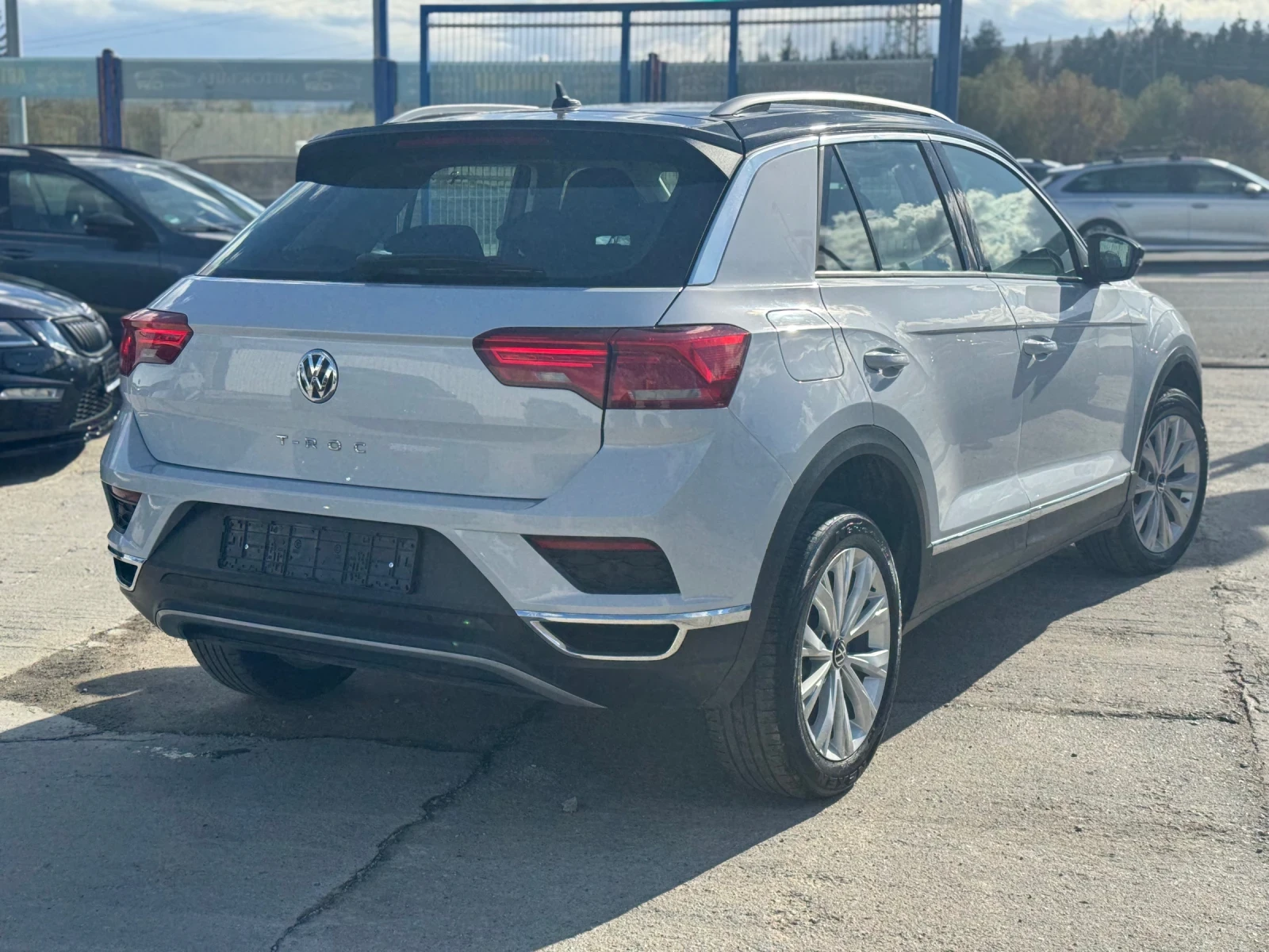 VW T-Roc Lounge 84000км DIGITAL COCKPIT | Mobile.bg — изображение 7