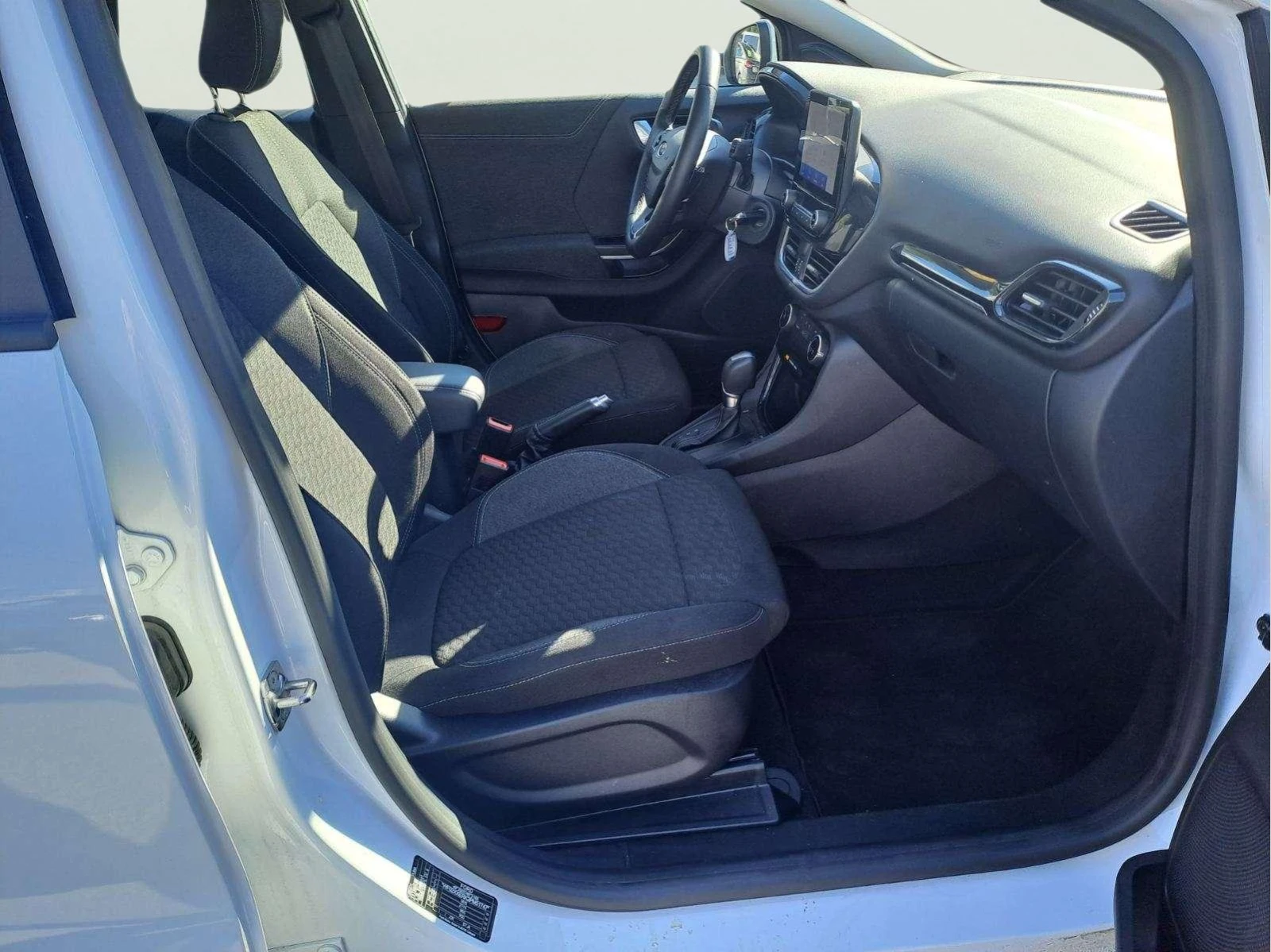 Ford Puma 1.0 EcoBoost - изображение 9