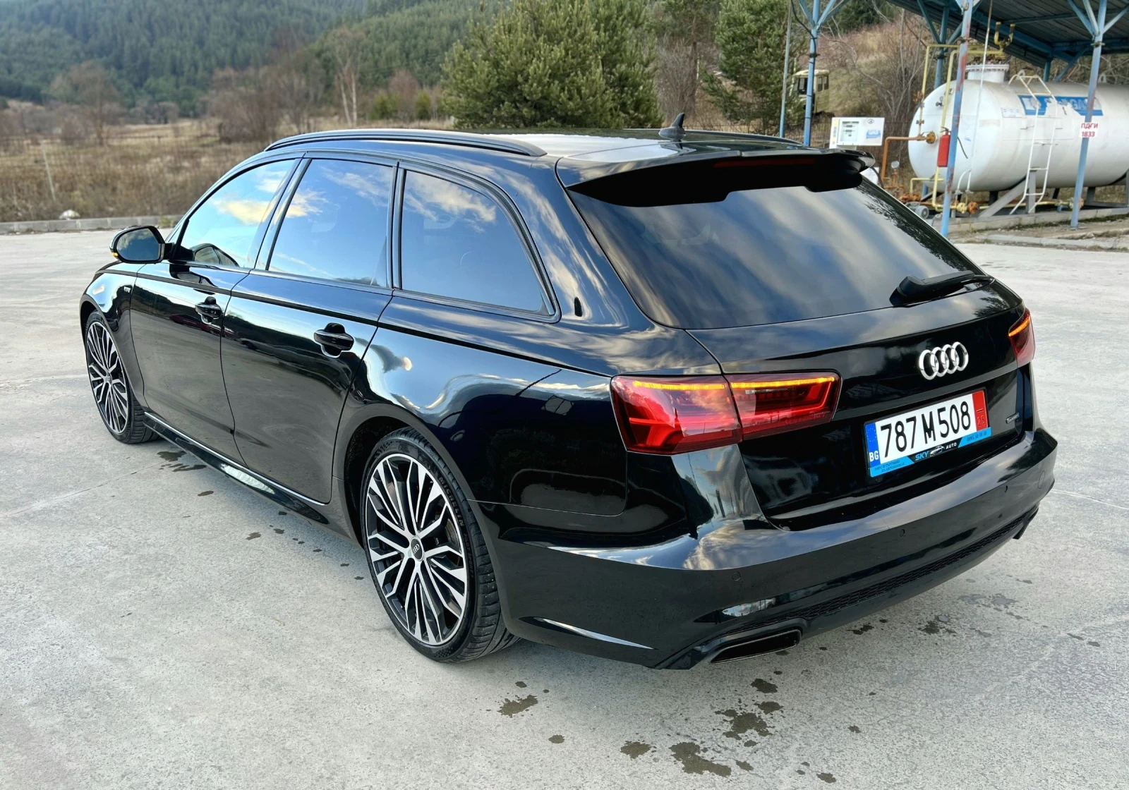 Audi A6 BTDI /Competition /Shadowline /Head-up Display, снимка 4 - Автомобили и джипове - 54093061