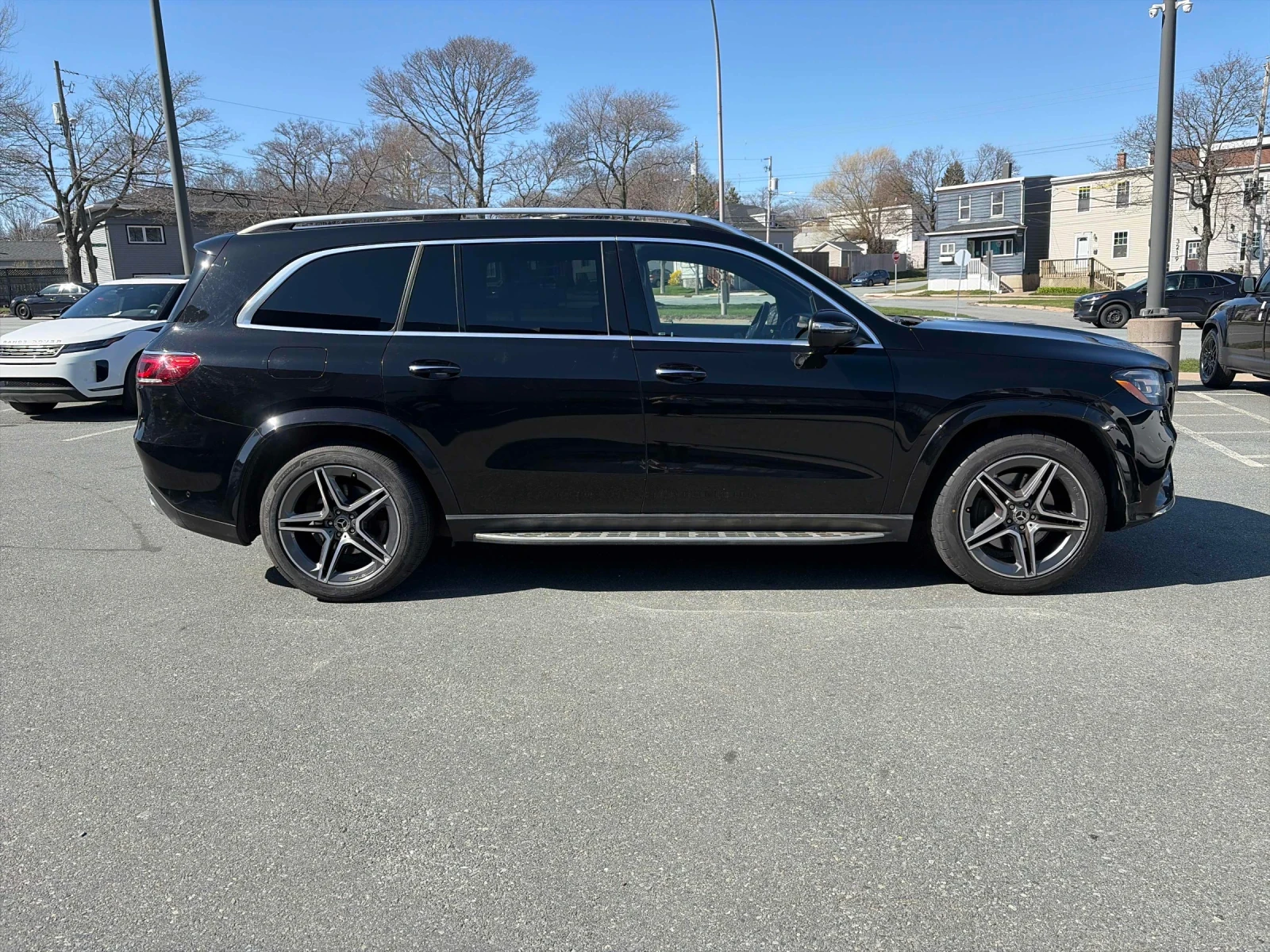 Mercedes-Benz GLS 450 CARFAX * АВТОКРЕДИТ * ПРОГНОЗНА ЦЕНА ДО БГ, снимка 3 - Автомобили и джипове - 54528296