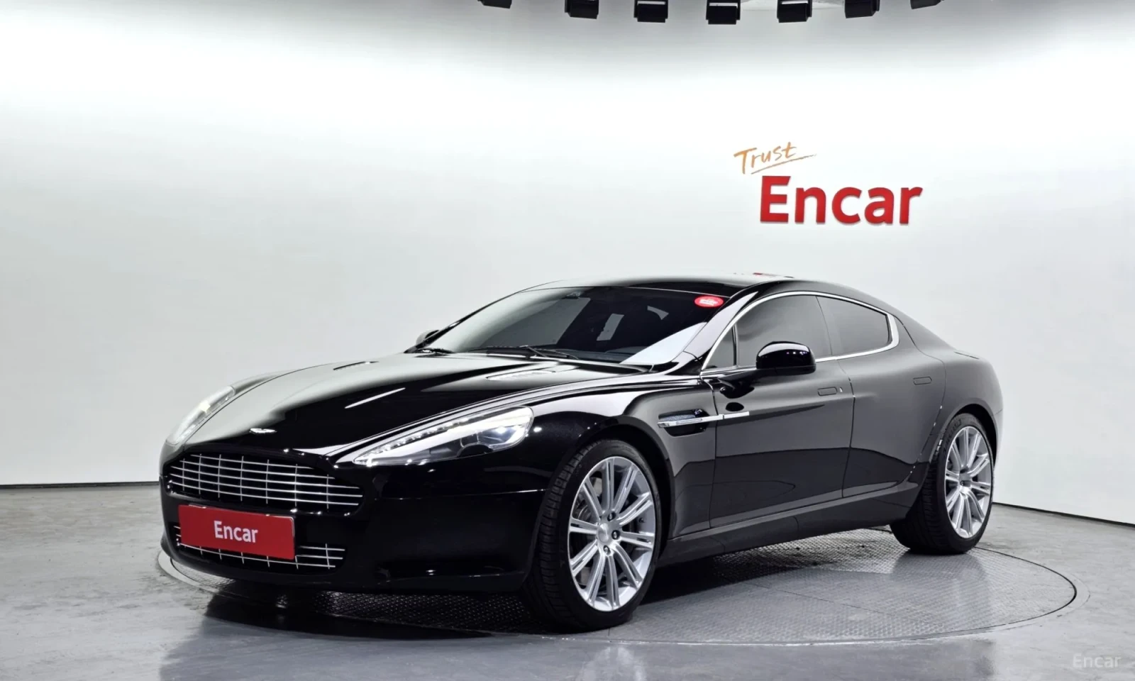 Aston Martin Rapide