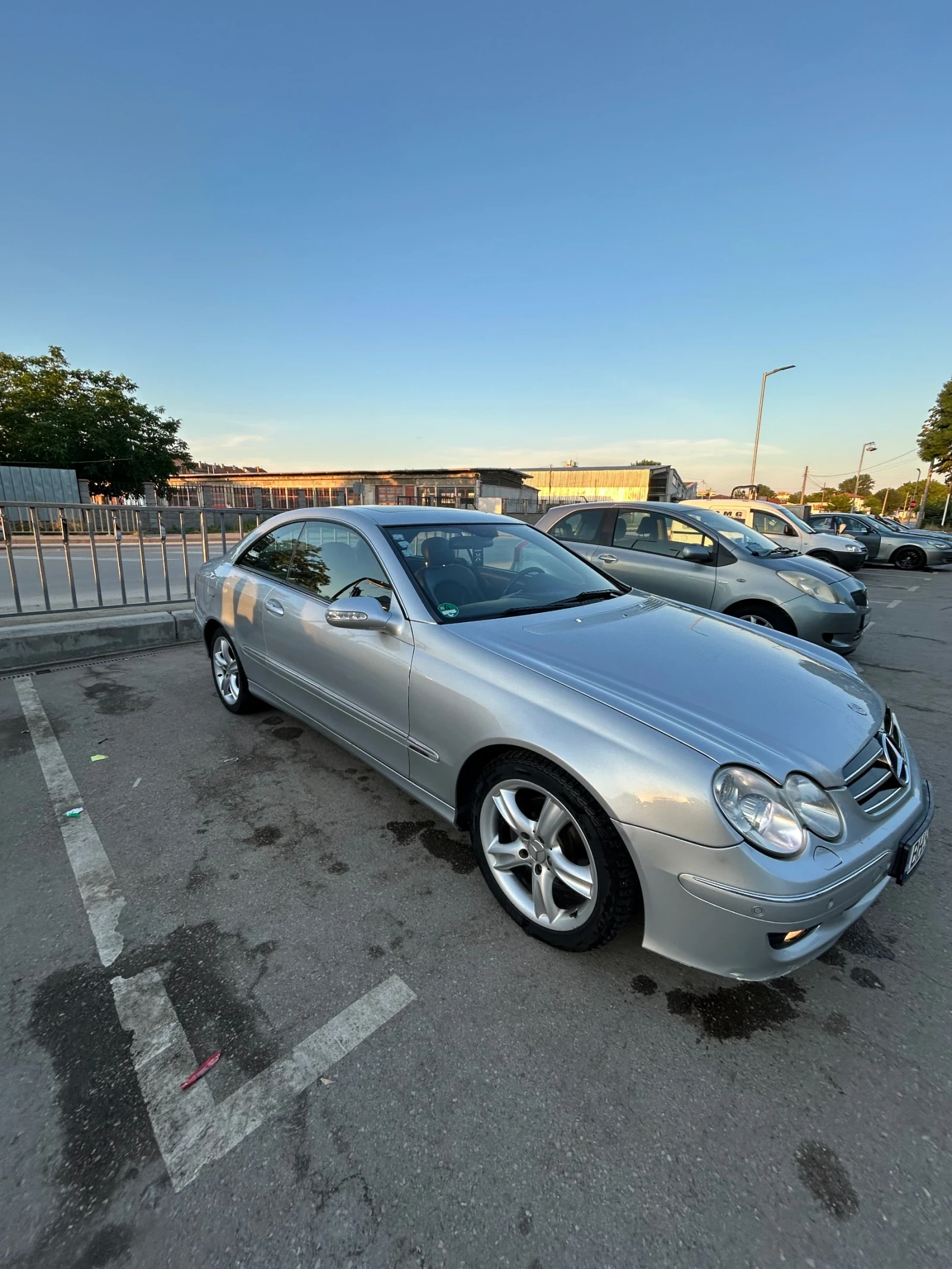 Mercedes-Benz CLK 2.2CDI FACELIFT AVANTGARDE, снимка 2 - Автомобили и джипове - 54857869
