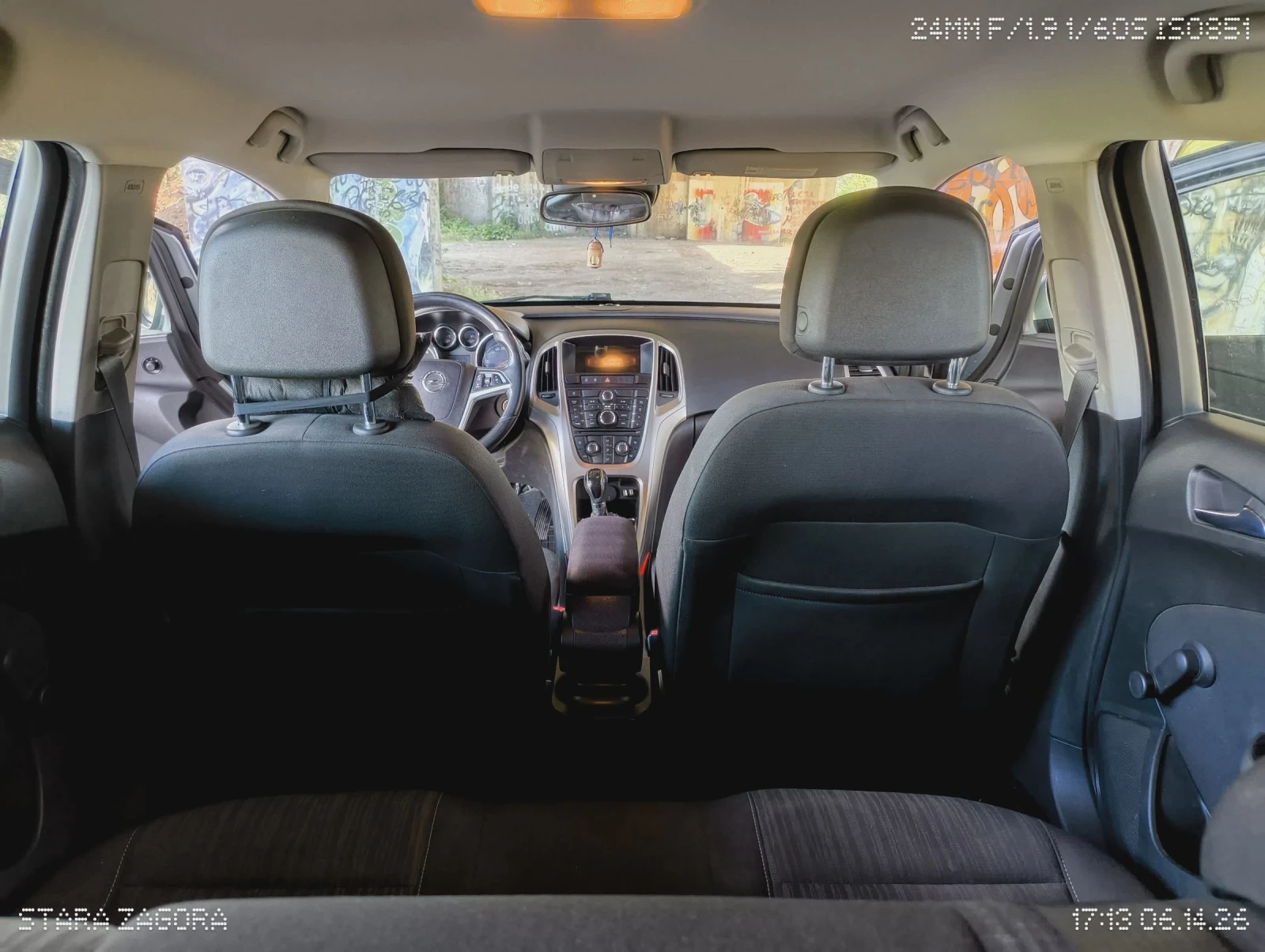 Opel Astra 1.7cdti, снимка 11 - Автомобили и джипове - 54906062