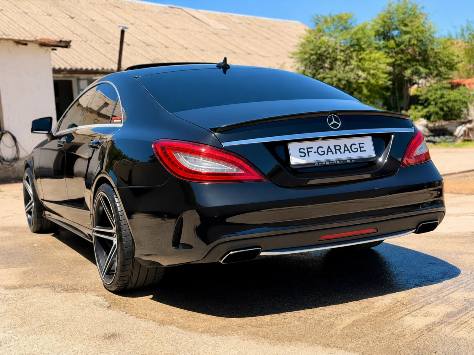 Mercedes-Benz CLS 500 * AMG* DESIGNO* , снимка 2 - Автомобили и джипове - 54990810