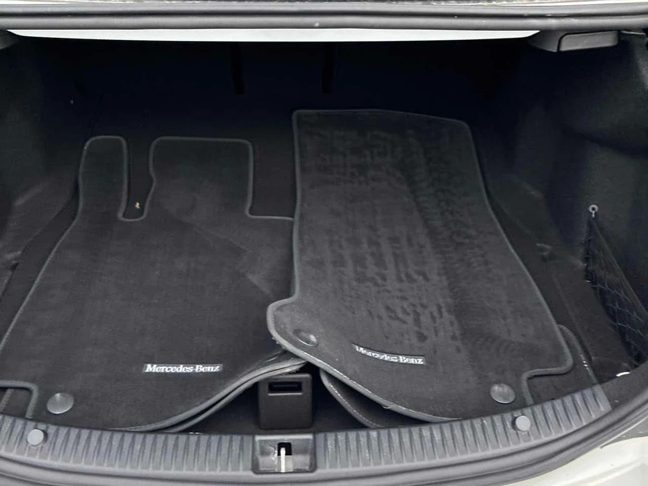 Mercedes-Benz C 300 4MATIC/ПАНОРАМА/ПОДГРЕВИ, снимка 13 - Автомобили и джипове - 55372649