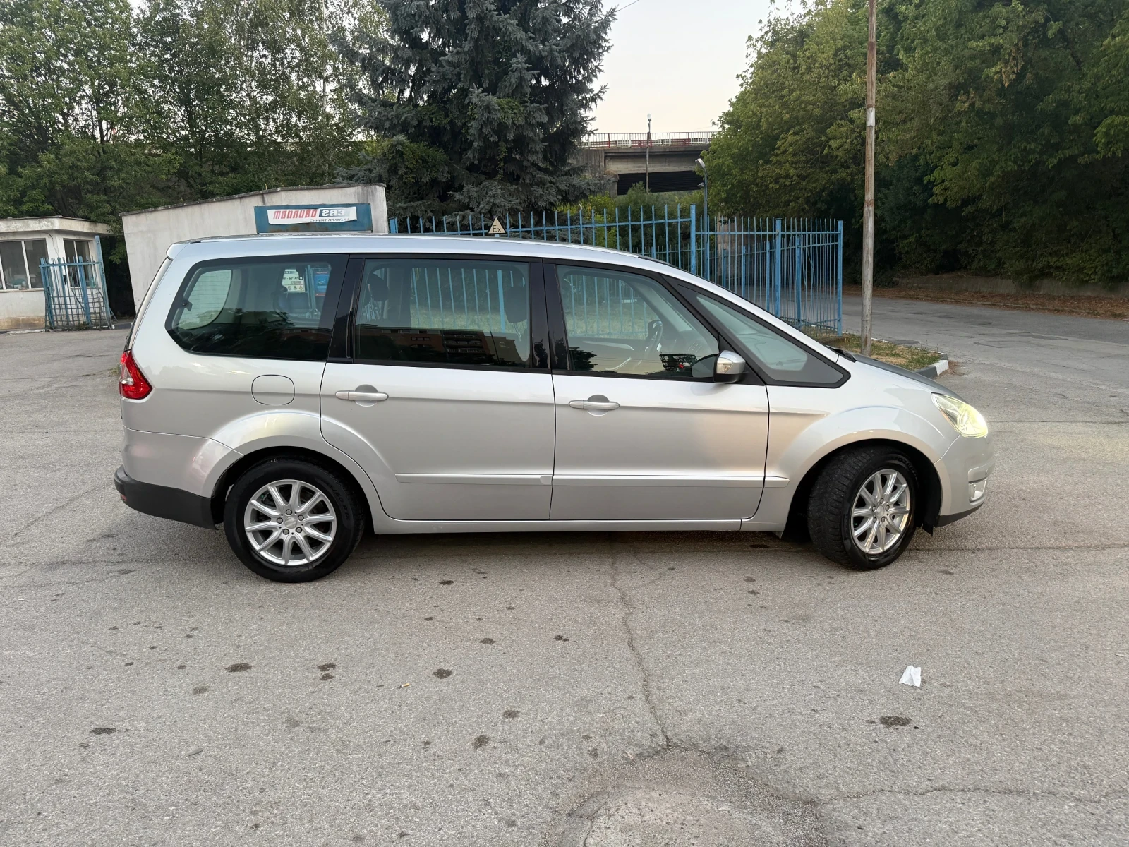 Ford Galaxy 2.0 Trend, снимка 6 - Автомобили и джипове - 55561569