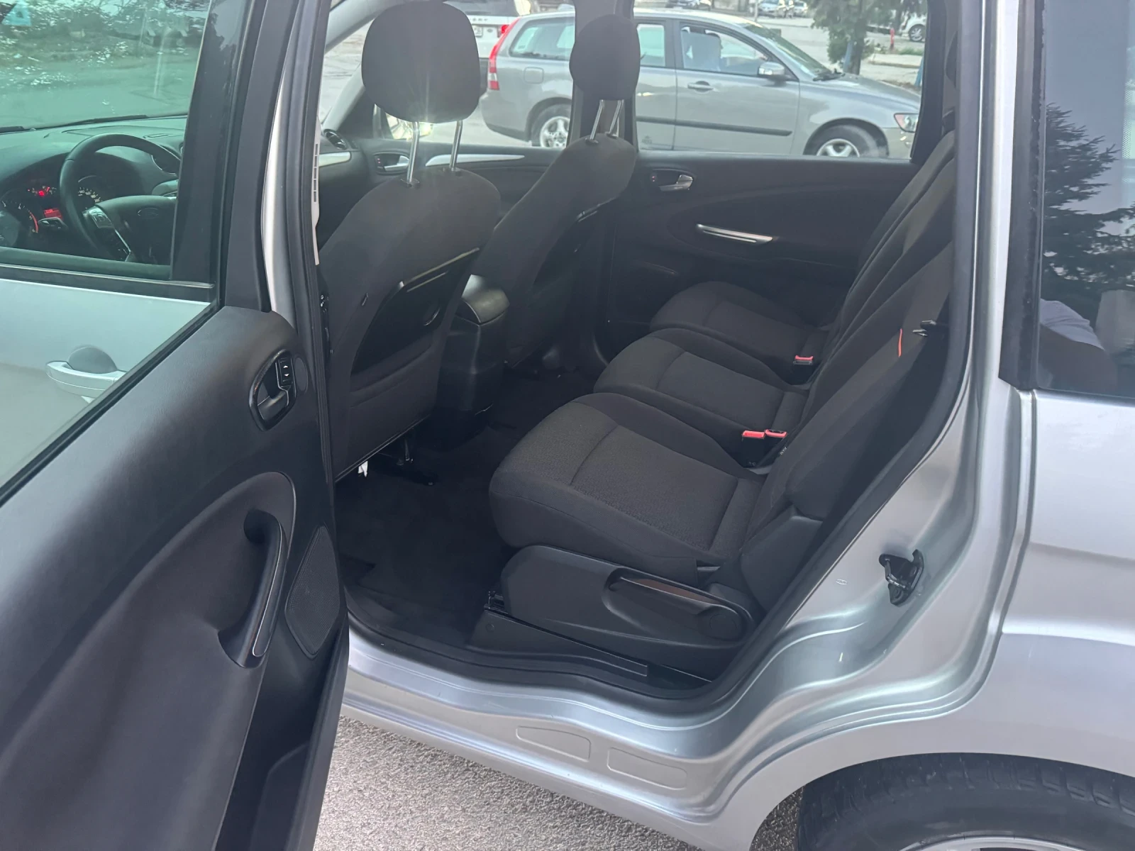 Ford Galaxy 2.0 Trend, снимка 14 - Автомобили и джипове - 55561569
