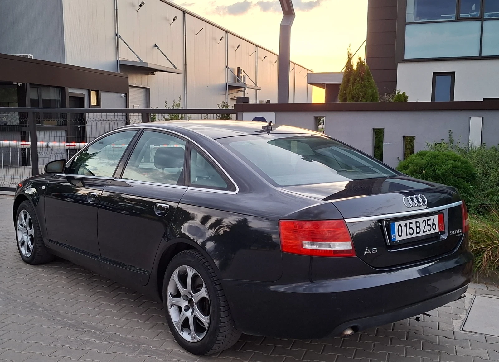 Audi A6 3.0TDI* (224кс)* QUATTRO* НОВ ВНОС* , снимка 8 - Автомобили и джипове - 55944356